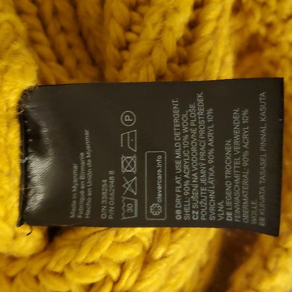 H&M sweater - Picture 5 of 5